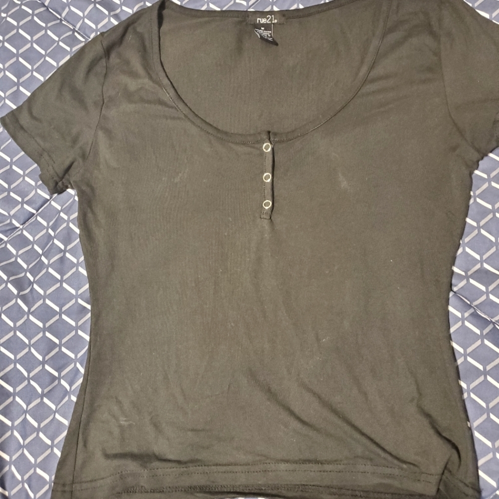 Black shirt